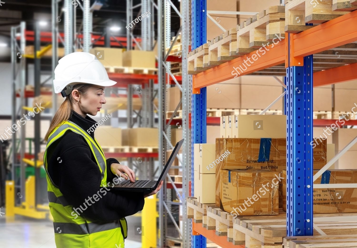 Warehouse Specialist