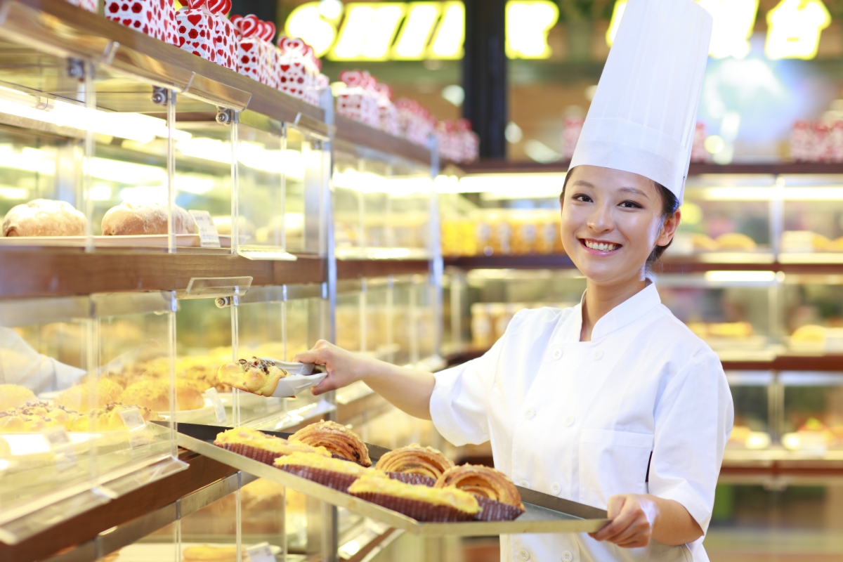 Applicants should have good customer service & communication skills