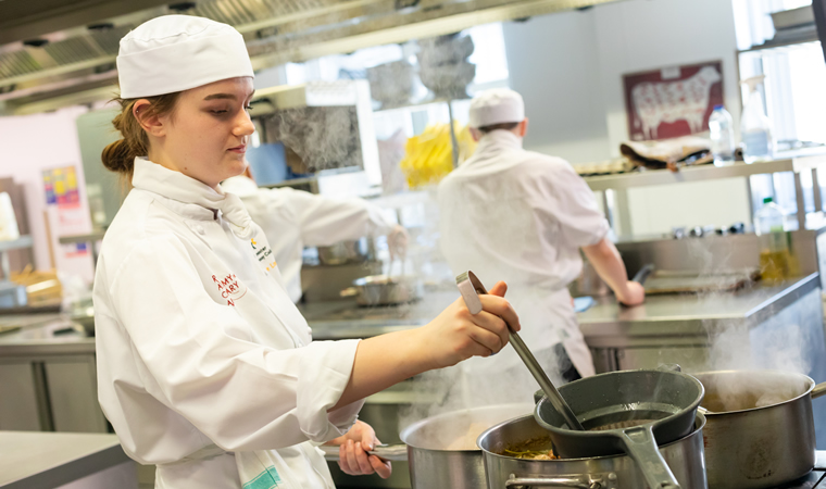 Chef de Partie – Pastry