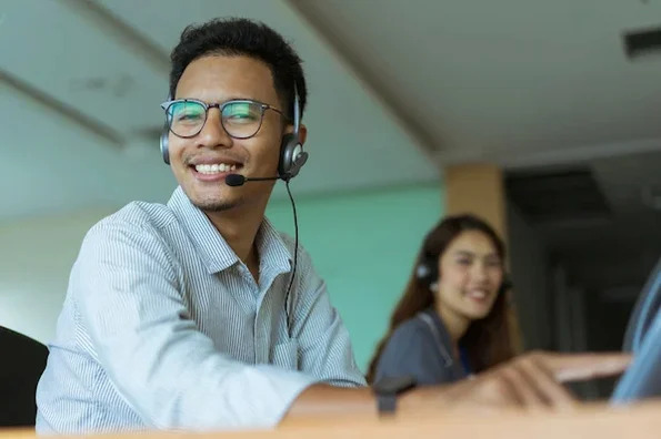 Customer Service Staff Required Walk in Interview Daily