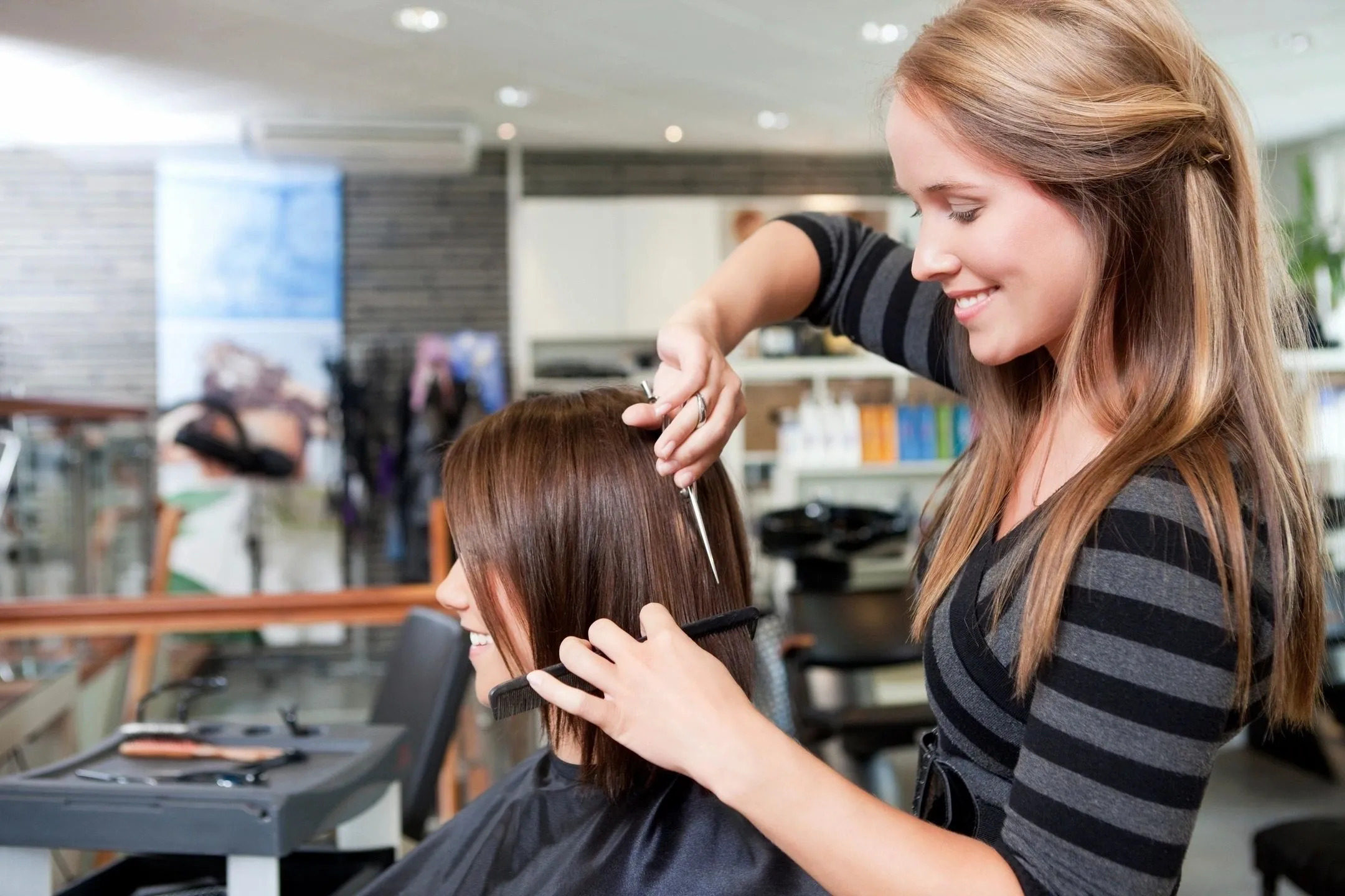 All Rounder Beautician